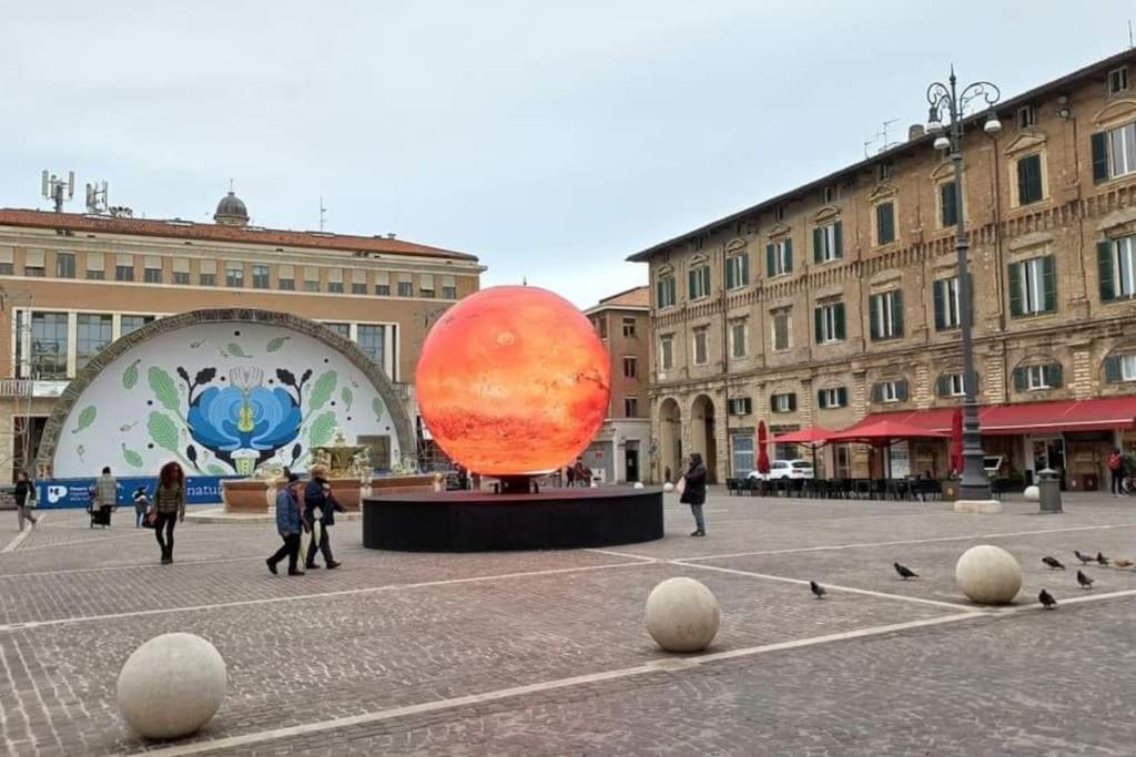Il Nido Di Silvia A Due Passi Dal Teatro Rossini Apartment Pesaro Ngoại thất bức ảnh