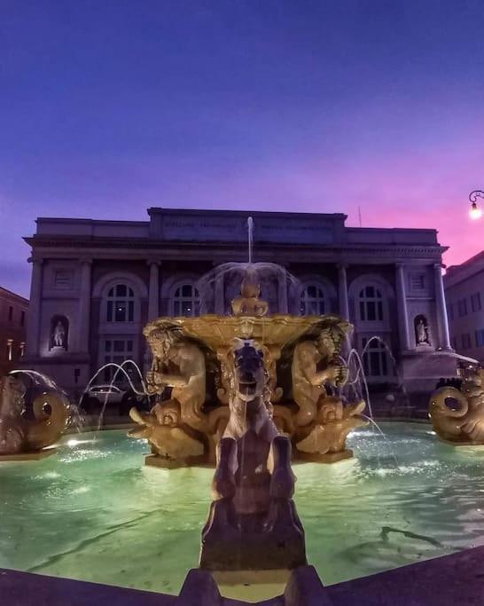 Il Nido Di Silvia A Due Passi Dal Teatro Rossini Apartment Pesaro Ngoại thất bức ảnh