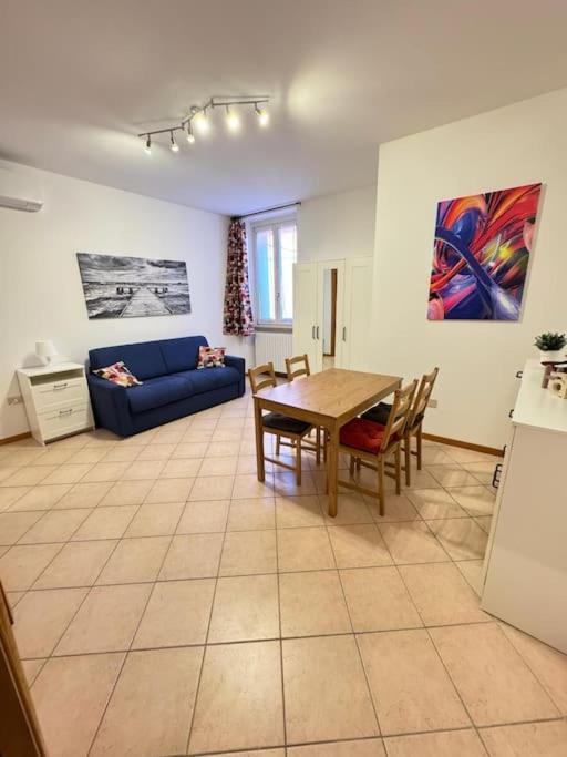 Il Nido Di Silvia A Due Passi Dal Teatro Rossini Apartment Pesaro Ngoại thất bức ảnh